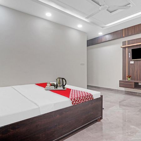Hotel O Amazing Guest House Nueva Delhi Exterior foto