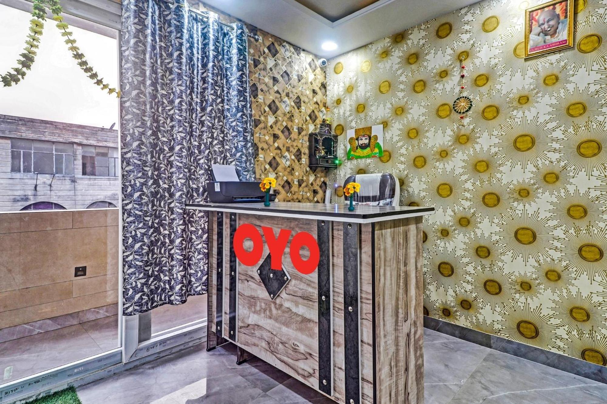 Hotel O Amazing Guest House Nueva Delhi Exterior foto