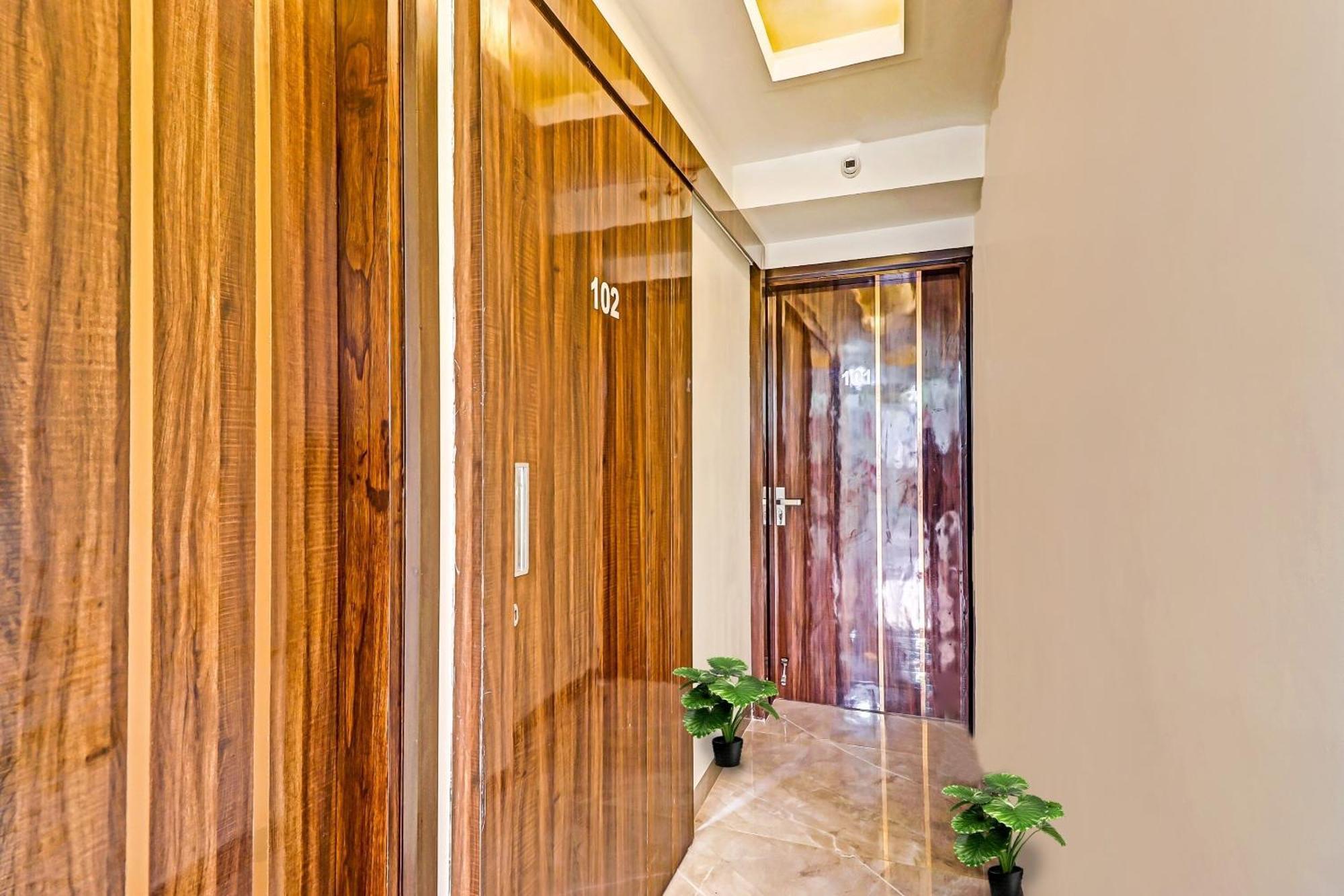 Hotel O Amazing Guest House Nueva Delhi Exterior foto